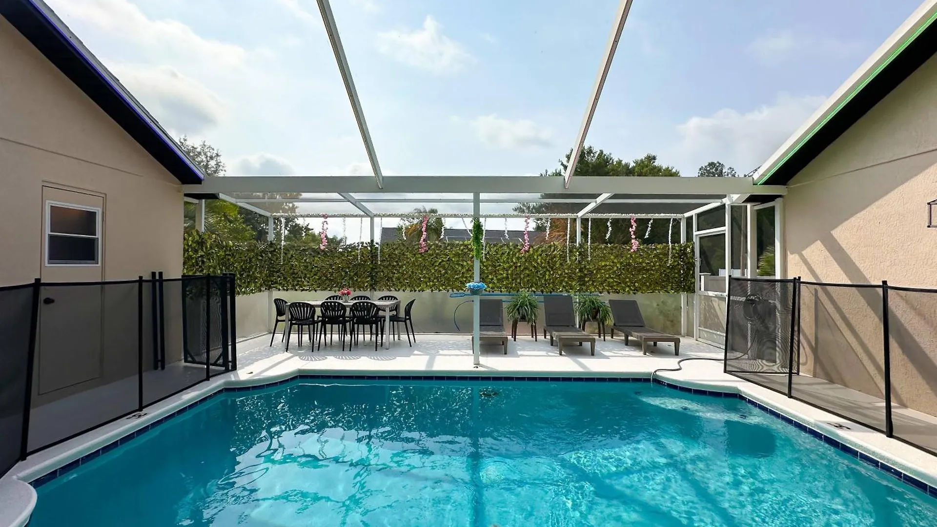 Themed House With Private Game Room And Pool Davenport 0*,  United States